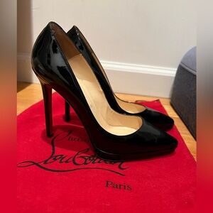Christian Louboutin Red bottom black patent leather pumps size 36